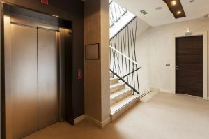 doit-on payer les même charges d'ascenseur au rez-de-chaussée et dans les étages ? 